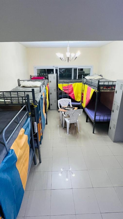 Dubai Star Hostel エクステリア 写真