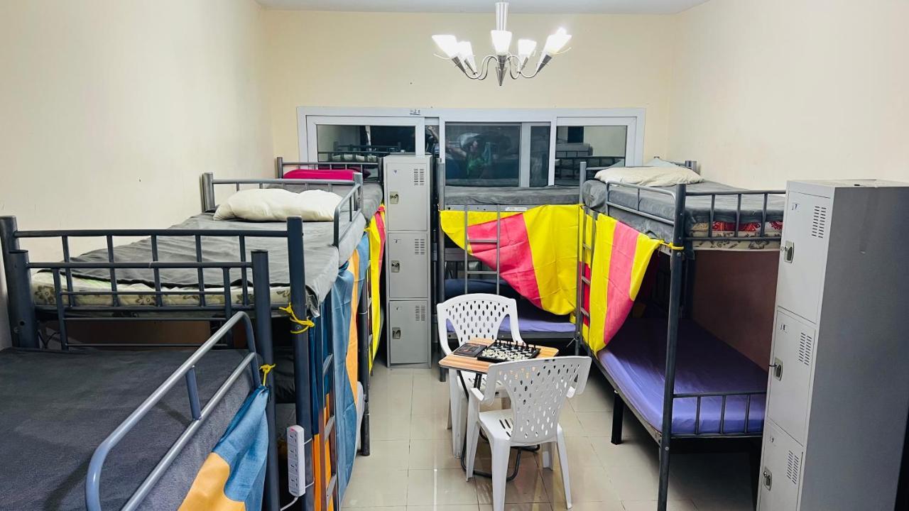 Dubai Star Hostel エクステリア 写真