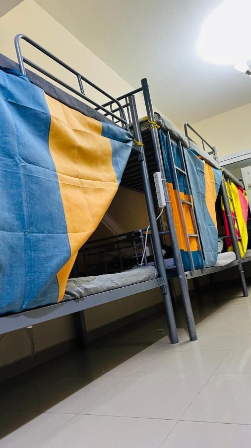 Dubai Star Hostel エクステリア 写真