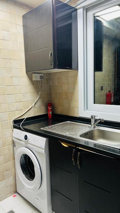Dubai Star Hostel エクステリア 写真